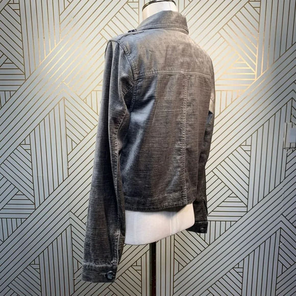 CAbi Sunday Topper‎ Velvet Jacket Style 3377 - Picture 8 of 12